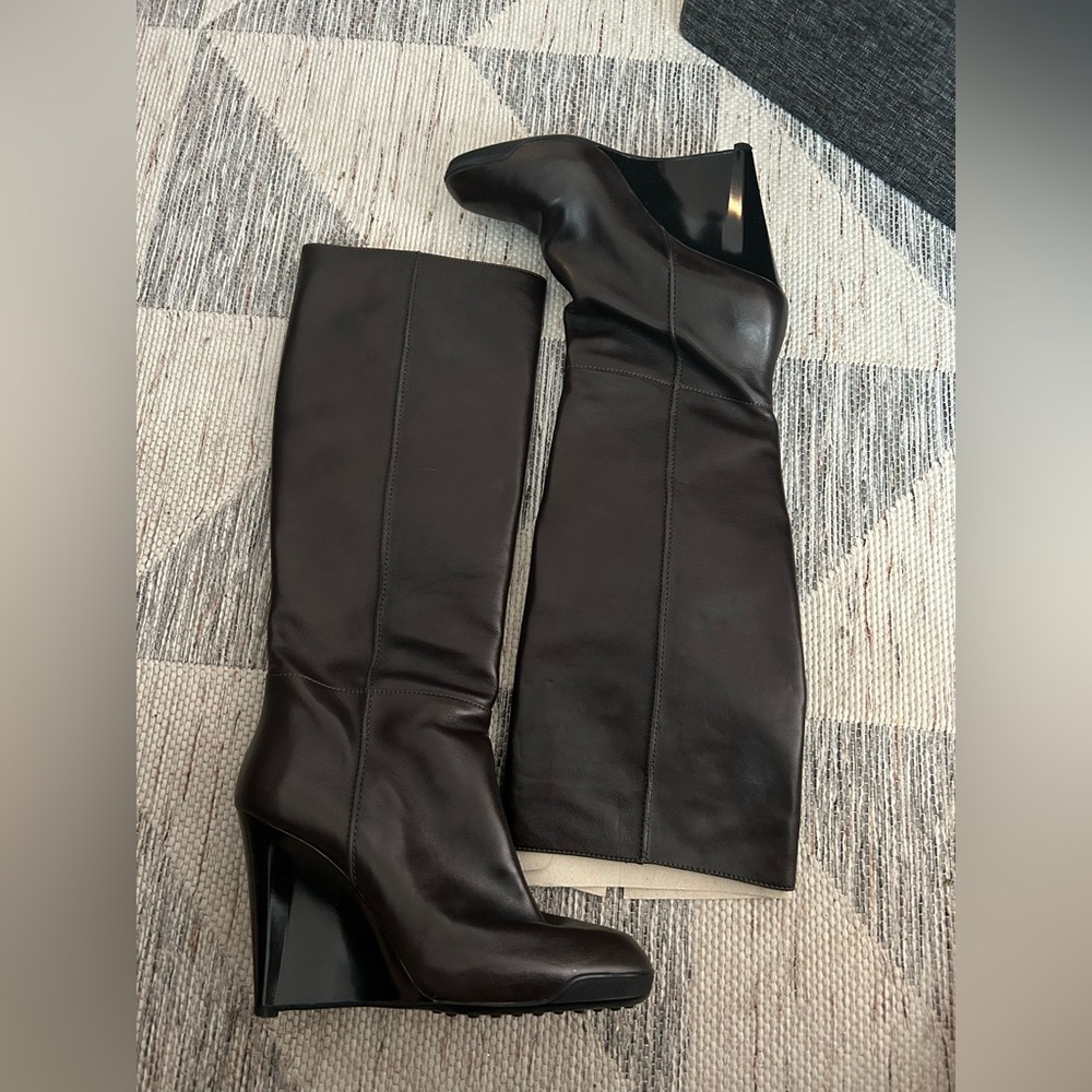 Tod's brown leather knee high boots black wedge new with dustcover size 40.5 IT